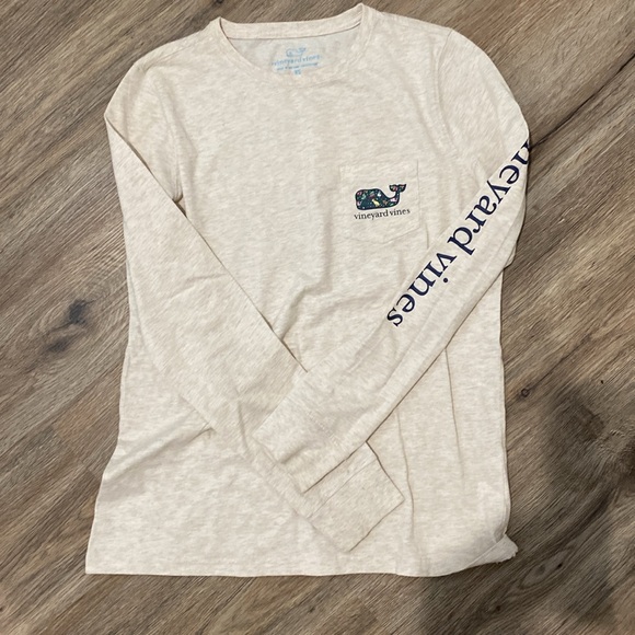 Vineyard Vines Holiday Long sleeve - Picture 4 of 5